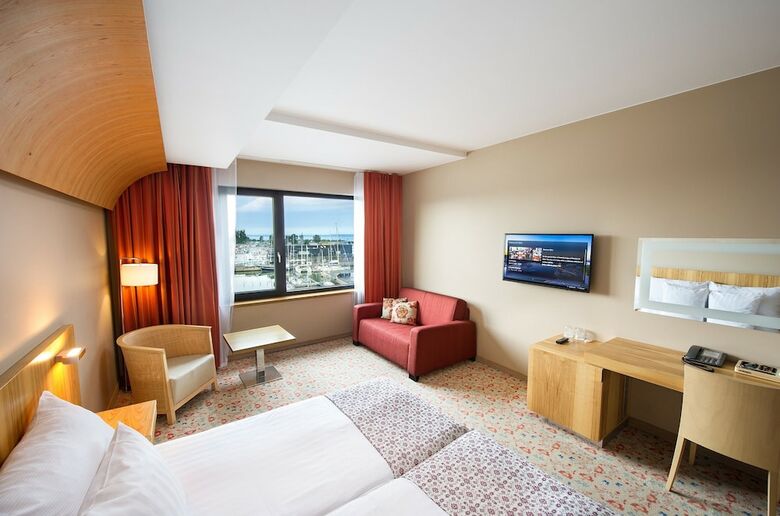 Hestia Hotel Europa