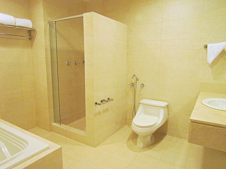 Principe Hotel And Suites