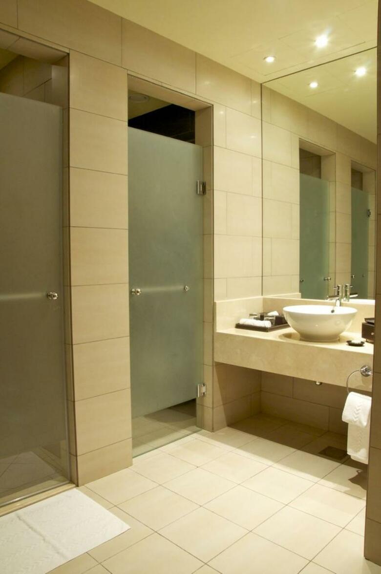 Ramada Downtown Hotel Abu Dhabi