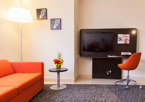 Pearl Park Deluxe Hotel Apartments