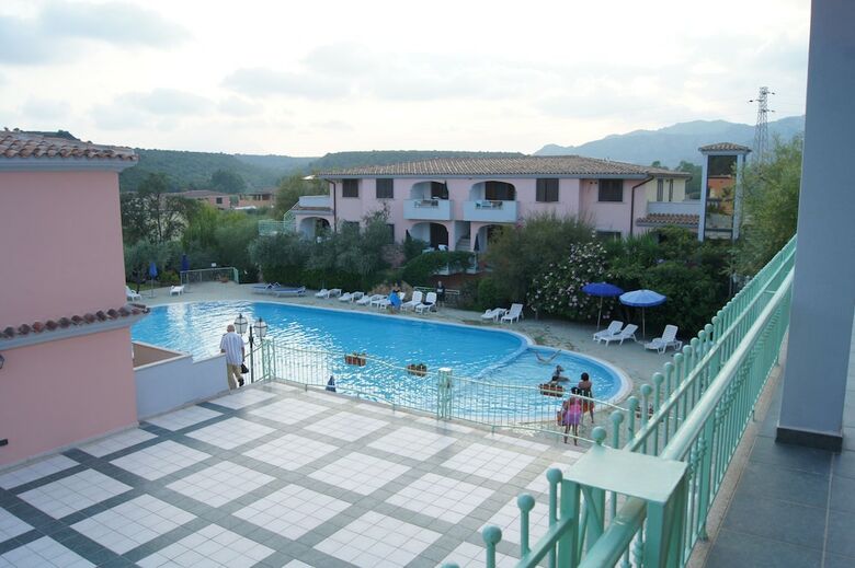 Hotel Albergo Residenziale Gli Ontani****