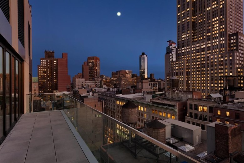 Executive Hotel Le Soleil New York