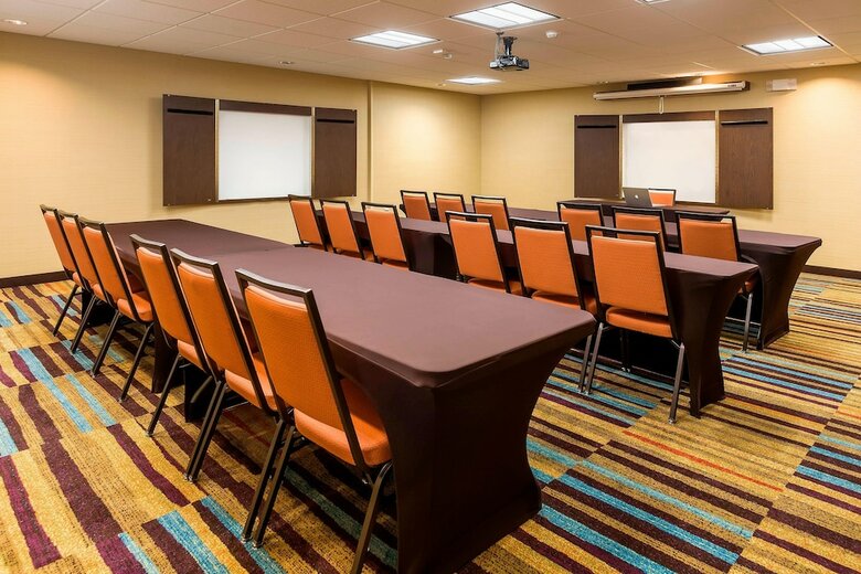 Hotel Fairfield Inn & Suites Dallas Park Central