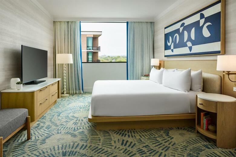 Hotel The Highland Dallas, Curio Collection By Hilton