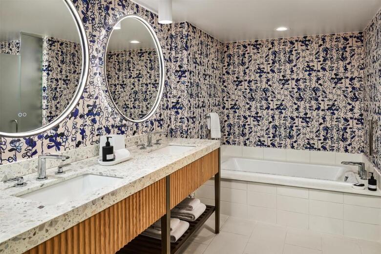 Hotel The Highland Dallas, Curio Collection By Hilton
