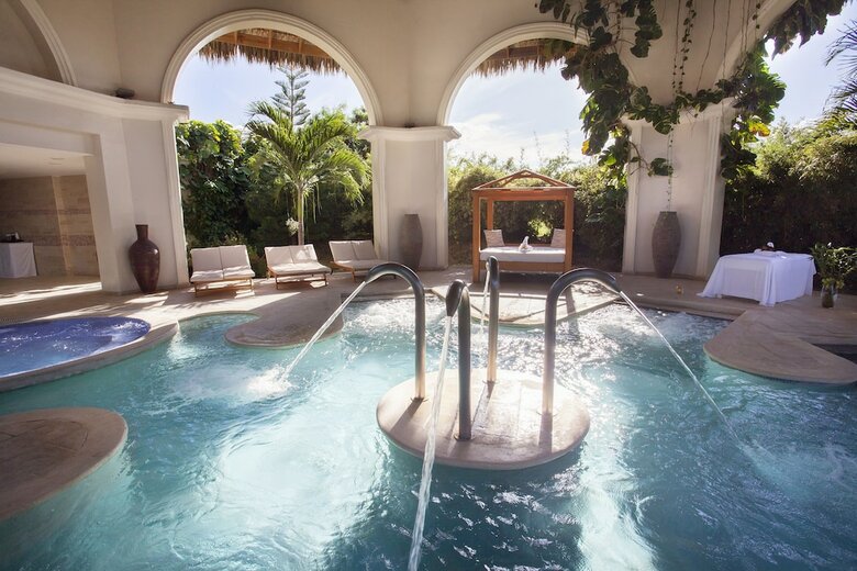 Hotel Majestic Elegance Punta Cana - Luxury All Inclusive