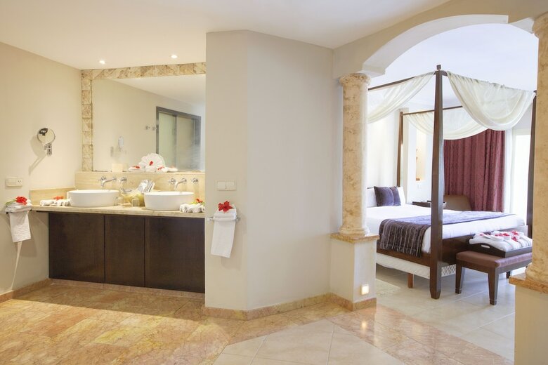 Hotel Majestic Elegance Punta Cana - Luxury All Inclusive
