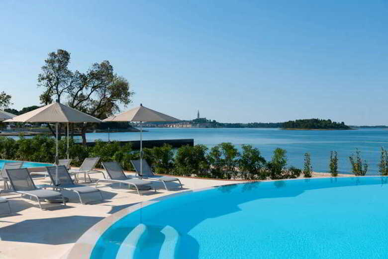 Amarin Resort Apartments