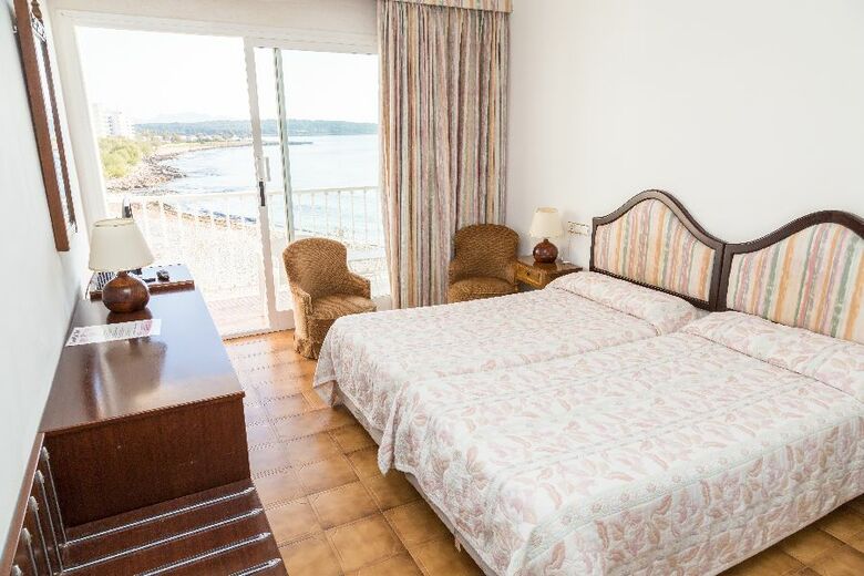 Hotel Club S'illot