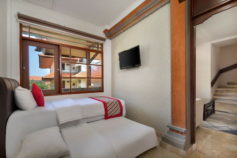 Hotel Grand Istana Rama