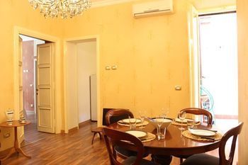Rsh Navona Apartments
