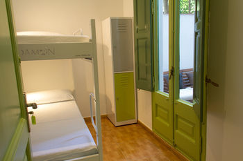 Rodam�n Barcelona Hostel