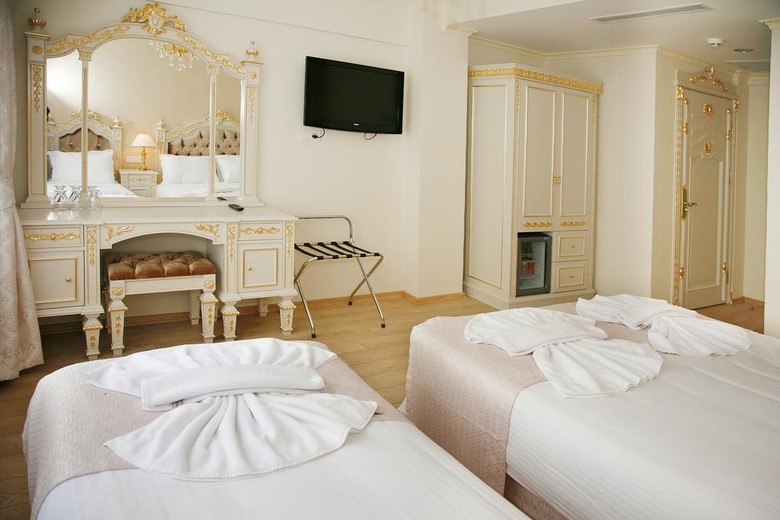 Karakoy Port Hotel