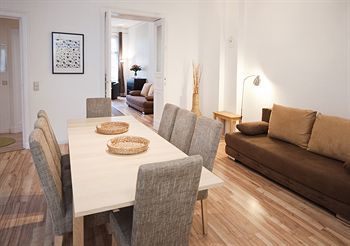 Old Town Apartments Sch�nhauser Allee