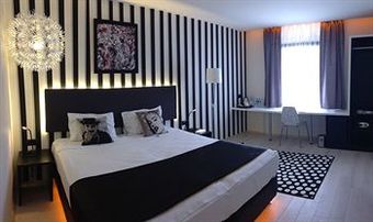 Hotel Tempo Fair Suites
