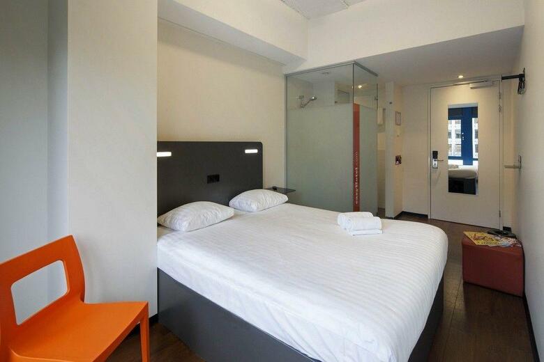 Easyhotel Rotterdam City Centr