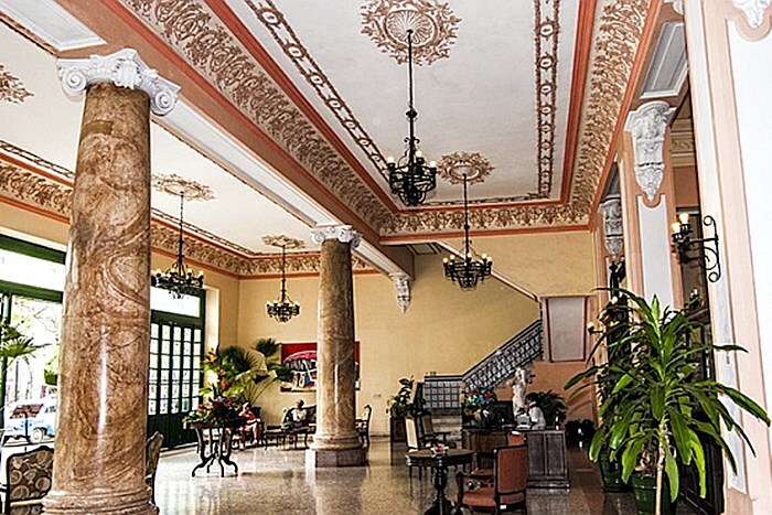 Hotel E Velasco