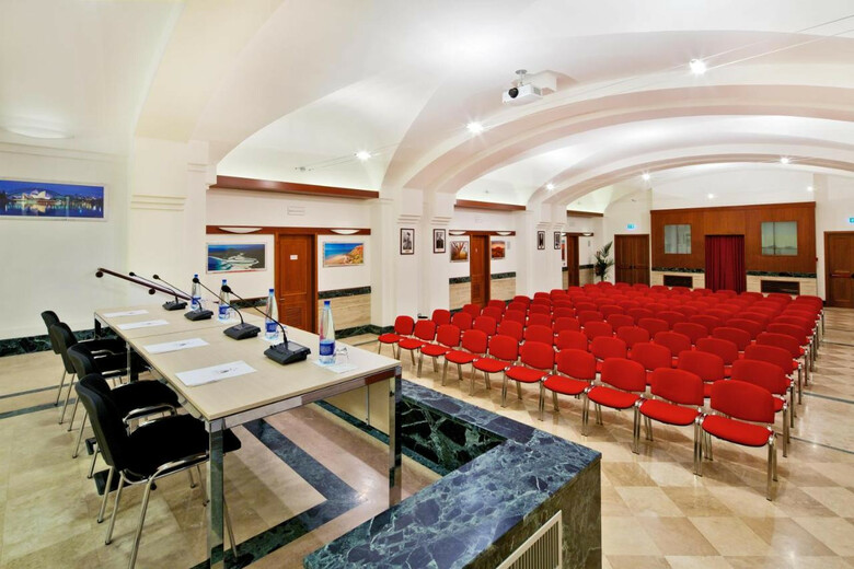 Hotel Domus Australia
