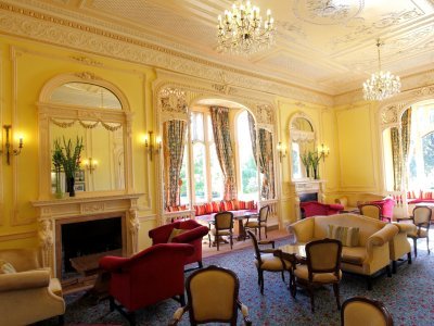 Hotel Oakley Court