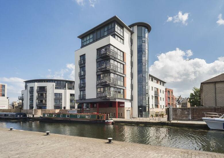 Hotel Fountain Court Eq 2 (2 Bed)