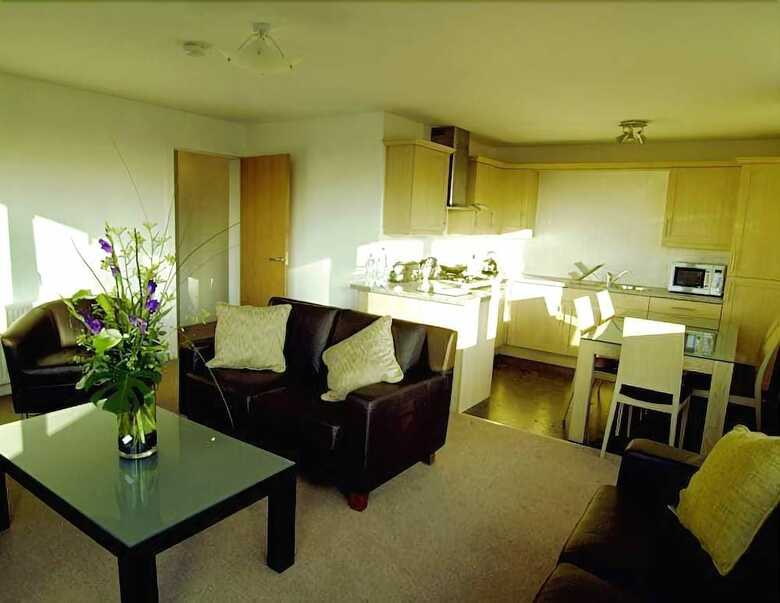 Hotel Fountain Court Eq 2 (2 Bed)