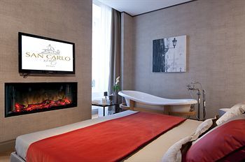 Bed & Breakfast San Carlo Suite