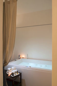 Bed & Breakfast San Carlo Suite