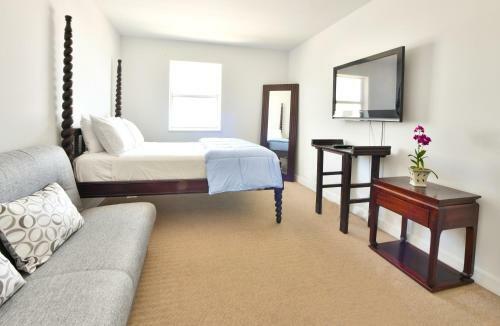 Casa Grande Suite Hotel