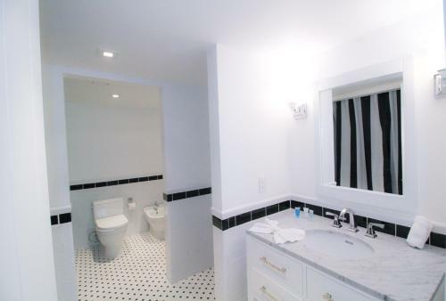 Casa Grande Suite Hotel