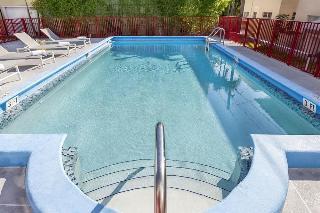 9040 Boutique Hotel