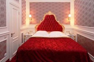 Royal Grand Hotel