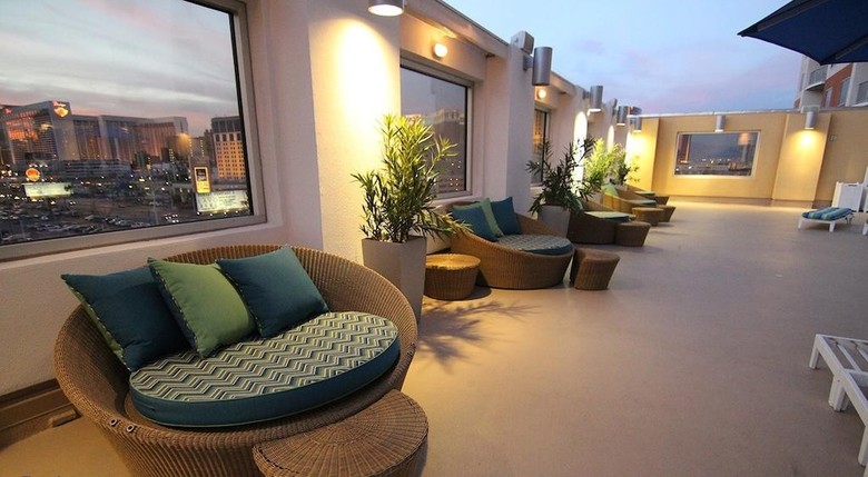 Platinum Hotel & Spa