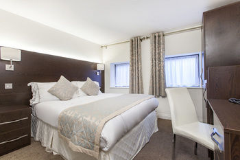 Shepherd's Bush Boutique Hotel