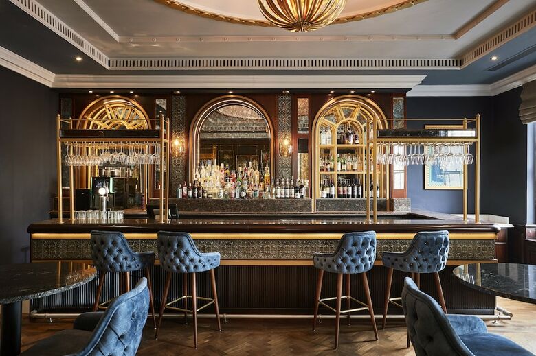 Amba Hotel Charing Cross