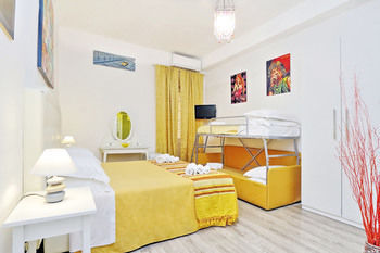 Hotel Applemoon Rooms For Rent