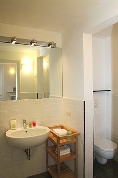 Florence View Apartments