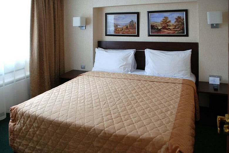 Hotel Aerostar