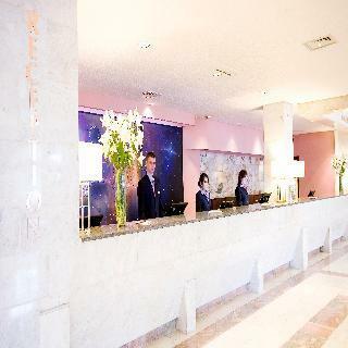 Hotel Aerostar