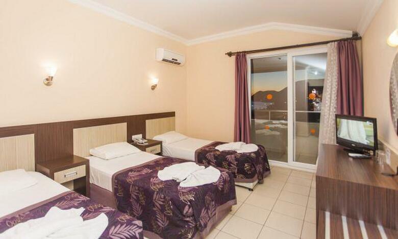 Hotel Melissa Kleopatra  Beach