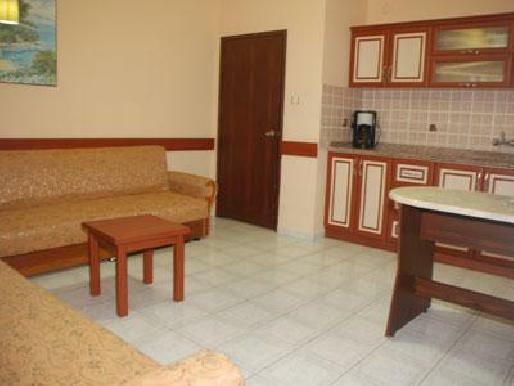 Lavinia Apart Hotel