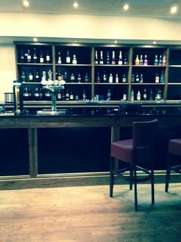 King Robert Hotel