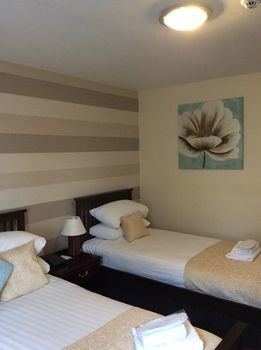 King Robert Hotel