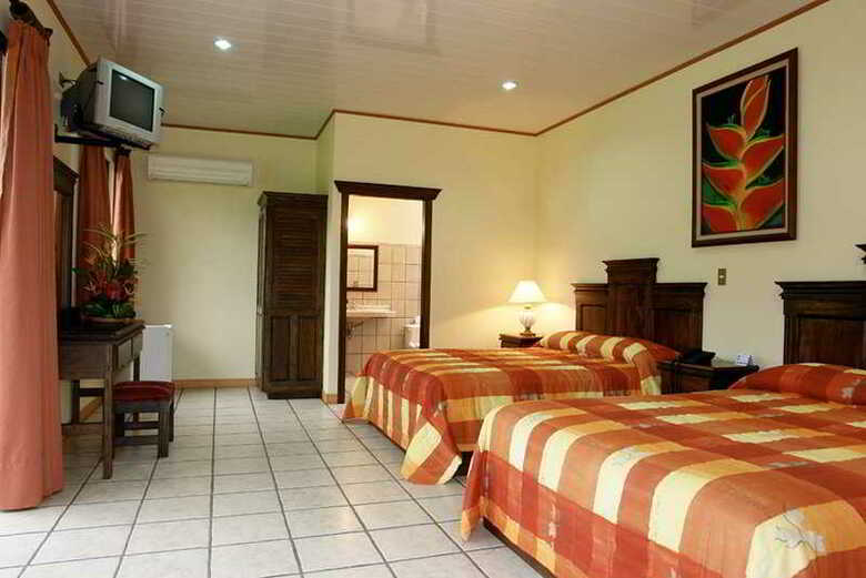 Hotel Arenal Manoa