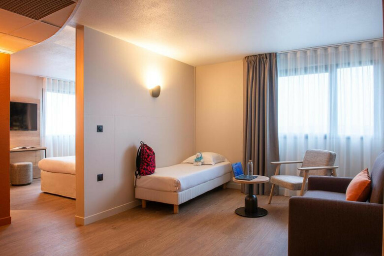 Hotel The Originals City H�tel Alt�ora Site Du Futuroscope
