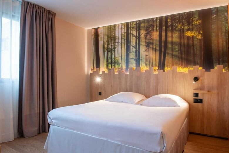 Hotel The Originals City H�tel Alt�ora Site Du Futuroscope
