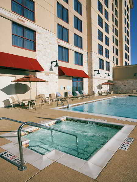 Hotel Embassy Suites San Marcos