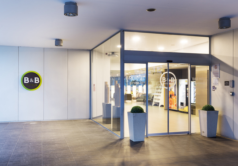 Hotel B&B Girona 3
