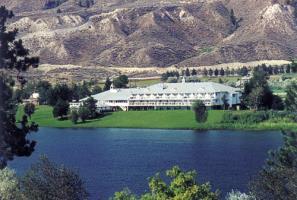 Hotel South Thompson Inn & Conference Centre