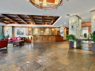 Hotel Summit Lodge & Spa
