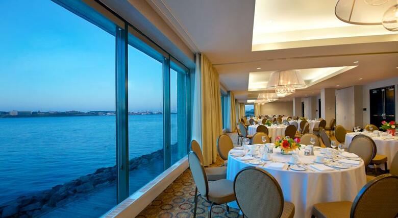 Hotel Halifax Marriott Harbourfront